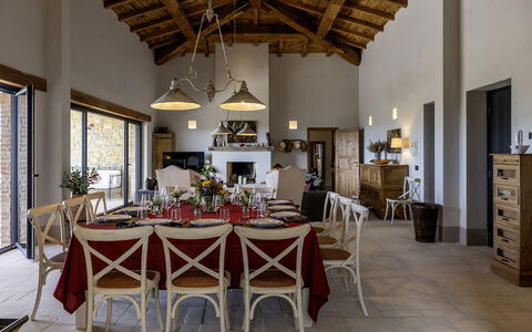 I Tramonti 10+2: Meubles, Chaise, Design Intérieur, Table, Bois, Table Cuisine Et Salle A Manger, Salle À Manger, Sol, Plafond, Éclairage