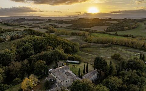 Podere Vernine di Sotto 14: La Nature, Paysage, Plaine, Zone Rurale, Lot Terre, Vue Du Ciel, Biens, Village, Photographie Aérienne, Champ