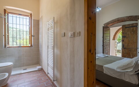 Casale le Lupe Apartments: Mur, Plafond, Pièce, Brique, Tache De Bois, Dur, Plâtre
