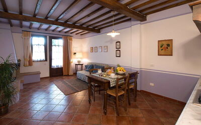 Logement:&nbsp;Lari 150.1