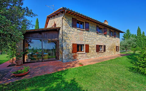 Casale Giulio: Propriété, Maison, Domicile, Immobilier, Bâtiment, Biens, Architecture, Ciel, Zone Résidentielle, Ferme