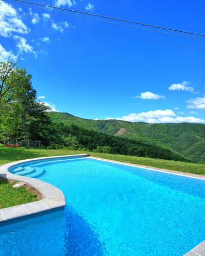 Villa Margherita: Piscine, Propriété, Paysage Naturel, Maison, Immobilier, Biens, Loisir, Villa, Bâtiment, Recours