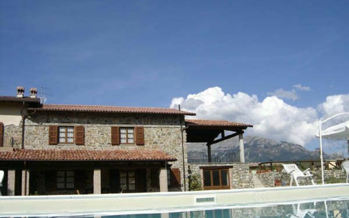 External Antica Capanna