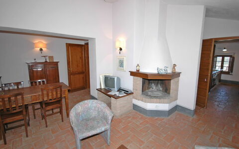 Fornacino: Pièce, Propriété, Bâtiment, Meubles, Sol, Maison, Design Intérieur, Immobilier, Suite, Dur