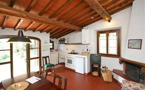 La Selva: Pièce, Propriété, Bâtiment, Maison, Meubles, Faisceau, Plafond, Design Intérieur, Chalet, Immobilier