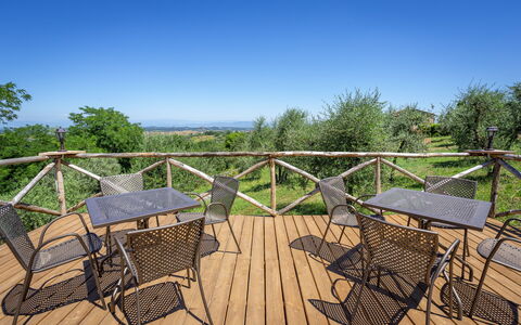 Villa Amadeo: Propriété, Immobilier, Paysage, Arbre, Zone Rurale, Maison, Loisir, Table, Vacances, Bâtiment