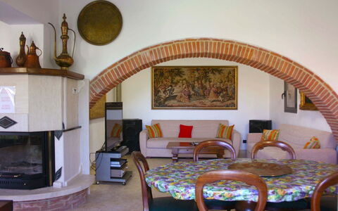 Casa Felice: Pièce, Propriété, Bâtiment, Design Intérieur, Meubles, Salon, Maison, Cambre, Immobilier, Architecture