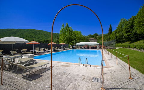 Casale Aiola: Piscine, Loisir, Recours, Ville Resort, Thermes, Eco Hôtel, Hôtel