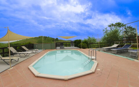 Casa Bella: Piscine, Mobilier De Jardin, Meubles, Chaise, Recours, Ombre, Parapluie, Balancelle, Eco Hôtel, Centre De Loisirs