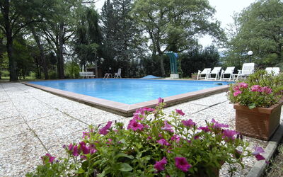 swimmingpool