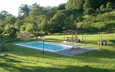 Casale Essenze: Propriété, Piscine, Herbe, Loisir, Complexe Sportif, Maison, Lot Terre, Net, Arrière-Cour, Immobilier