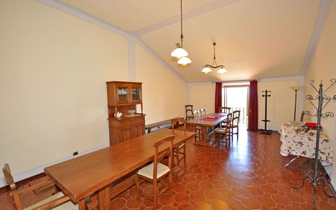 Dante: Pièce, Propriété, Sol, Bâtiment, Salle À Manger, Design Intérieur, Meubles, Dur, Maison, Immobilier