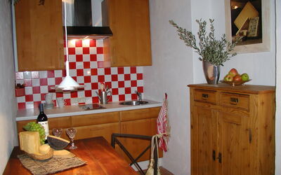 Kitchen with two-plate hob
