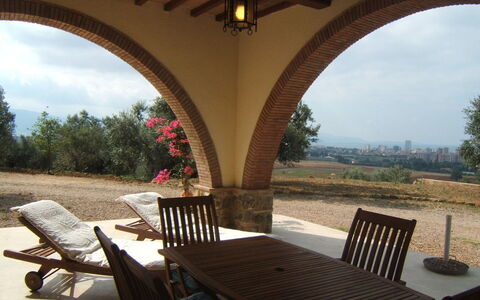Villa Giulia Follonica: Propriété, Meubles, Arbre, Immobilier, Maison, Bâtiment, Table, Pièce, Architecture, Porche