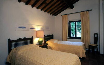 chambre à deux lits