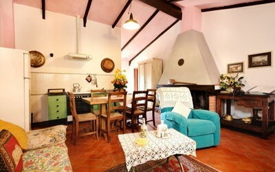 La Torre: The hall with fireplace. La Torre.