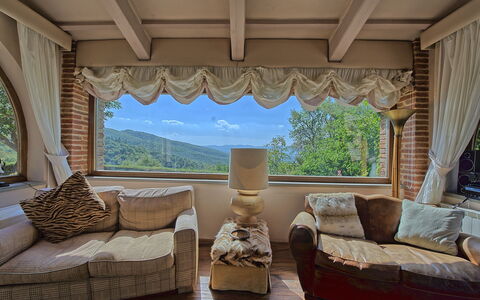 Gellino: Salon, Propriété, Pièce, Design Intérieur, Meubles, Rideau, Mur, Immobilier, Traitement De Fenetre, Plafond