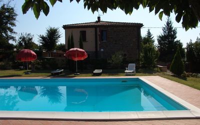 La Letizia: main house and swimming pool