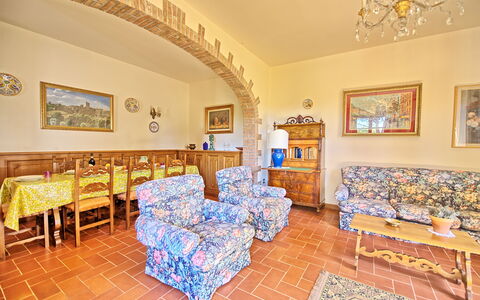 Casale Ambra: Pièce, Propriété, Immobilier, Bâtiment, Meubles, Design Intérieur, Maison, Sol, Restaurant