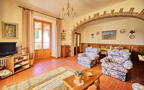 Casale Ambra: Propriété, Pièce, Bâtiment, Salon, Meubles, Design Intérieur, Immobilier, Maison, Domicile, Sol