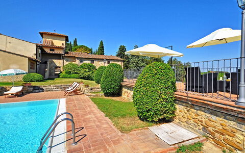 Tenuta: Propriété, Immobilier, Zone Résidentielle, Bâtiment, Maison, Domicile, Piscine, Vacances, Appartement, Biens