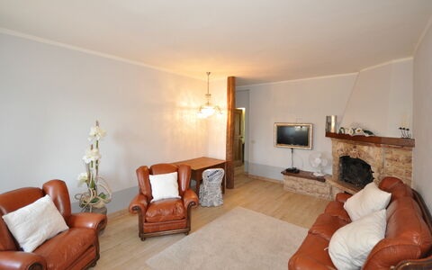 Villa Cassia: Pièce, Propriété, Meubles, Salon, Bâtiment, Immobilier, Design Intérieur, Maison, Sol, Confort