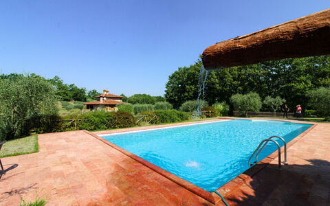 La Casetta nel Bosco: Biens, Ferme, Jardin, Aménagement Paysager, Hacienda, Pelouse, Villa, Cour, Arrière-Cour, Manoir