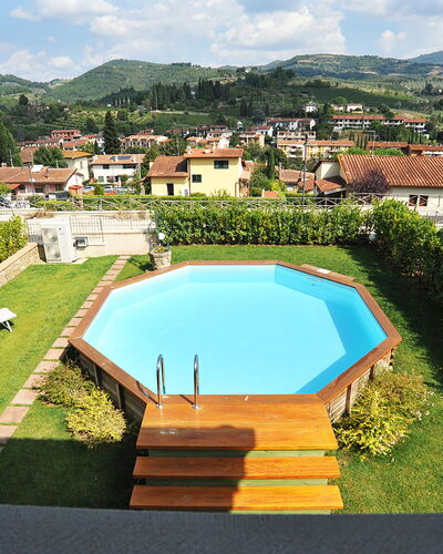 Casa Fabrizio: L'Eau, Nuage, Ciel, Plante, Propriété, Piscine, Bâtiment, Bleu Azur, Arbre, Montagne