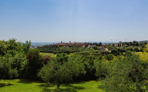 Villa Scianellone: Piscine, Arbre, Paysage, Zone Résidentielle, Vue Du Ciel, Recours, Photographie Aérienne, Biens, Aménagement Paysager, Conception