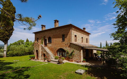 Villa Scianellone: Piscine, Arbre, Paysage, Zone Résidentielle, Vue Du Ciel, Recours, Photographie Aérienne, Biens, Aménagement Paysager, Conception