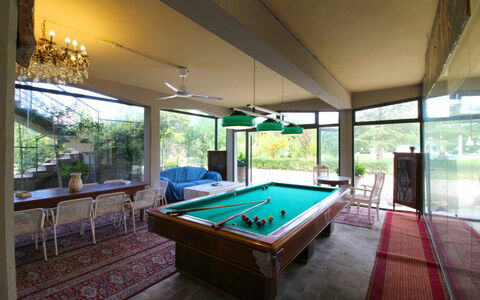 Villa Quattro Mori: Salle De Billard, Table De Billard, Pièce, Bassin, Propriété, Jeux, Anglais Billard, Salle De Récréation, Meubles, Table