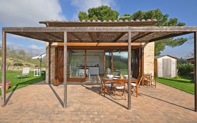 Capannino: Propriété, Pergola, Pavillon, Canopée, Toit, Bâtiment, Ombre, Domicile, Maison, Immobilier
