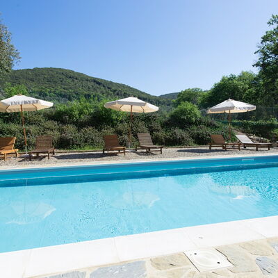 Villa Nova: Piscine, Propriété, Loisir, Immobilier, Maison, Bâtiment, Vacances, Recours, Villa, Domicile