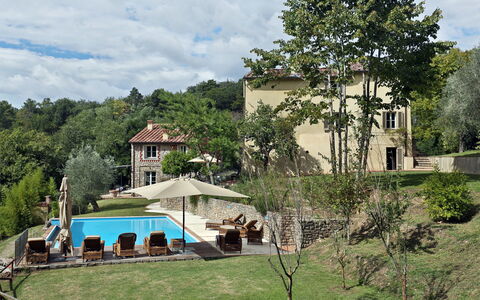 Angeloni: Propriété, Maison, Biens, Domicile, Immobilier, Bâtiment, Zone Résidentielle, Manoir, Villa, Piscine