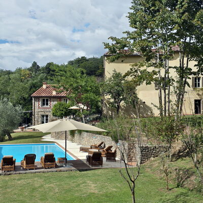 Angeloni: Propriété, Maison, Biens, Domicile, Immobilier, Bâtiment, Zone Résidentielle, Manoir, Villa, Piscine