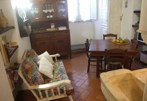 Appartamento Le Volte: Pièce, Propriété, Meubles, Sol, Salon, Maison, Design Intérieur, Table, Bâtiment, Dur